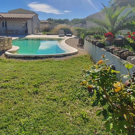 Villa Coquet 2 Pieces Au Calme Avec Piscine Fontvieille Exterior foto