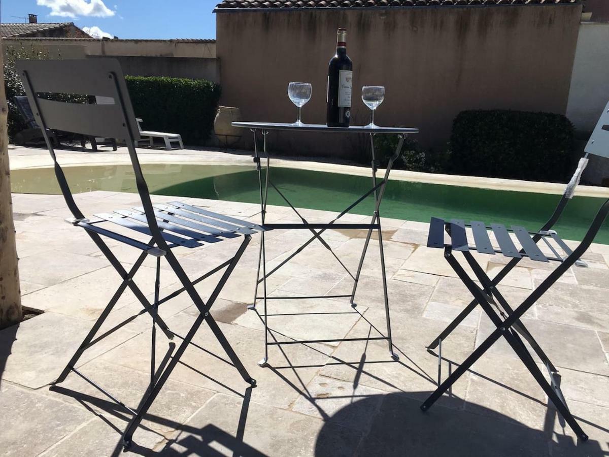 Villa Coquet 2 Pieces Au Calme Avec Piscine Fontvieille Exterior foto